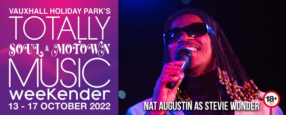 Nat Augustin as Stevie Wonder at Totally Soul & Motown 13 – 17 October 2022