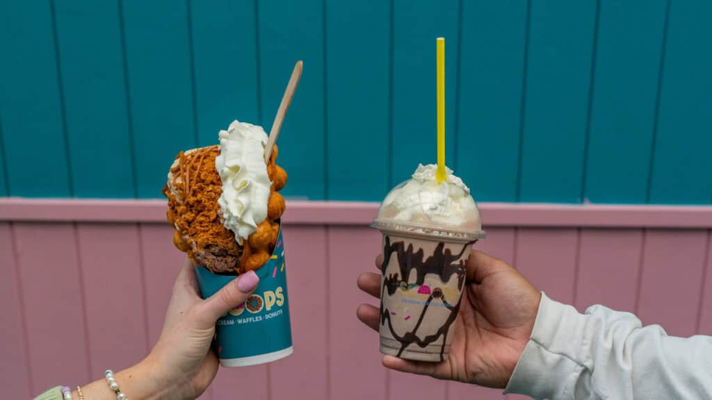 SCOOPS