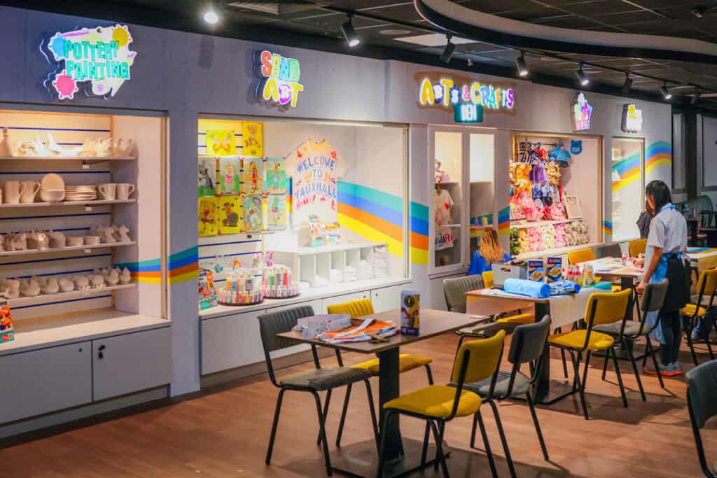 Arts & Crafts Den